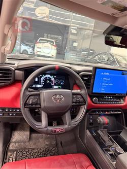 تويوتا سيكويا